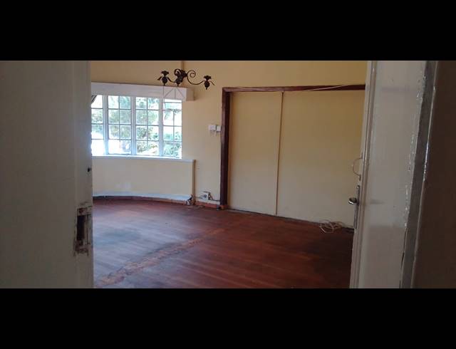 1 bed property to rent in KENSINGTON